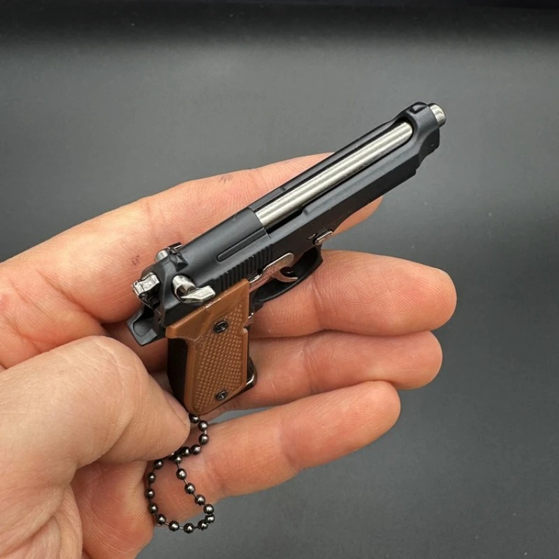 Model Kit Revolver - Modellino di pistola in lega in