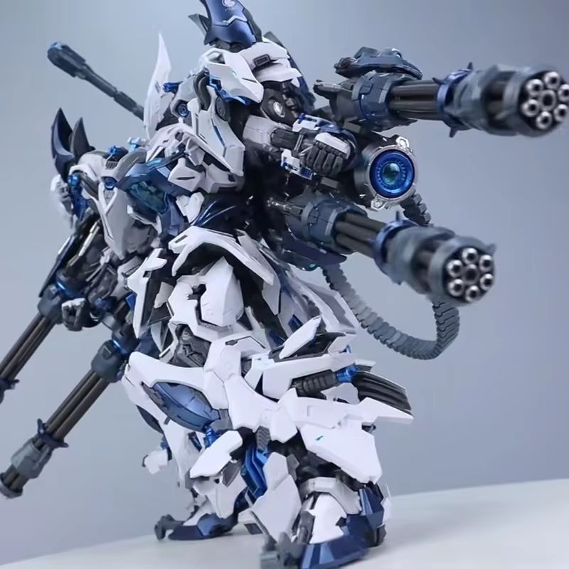 IN ERA+ Serie Infinite RMD Liz - Model Kit Lizard recensione e prezzo