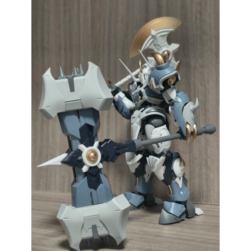 SNAA 1/144 SC-010 Furious Warh - Model Kit Tristan recensione e prezzo