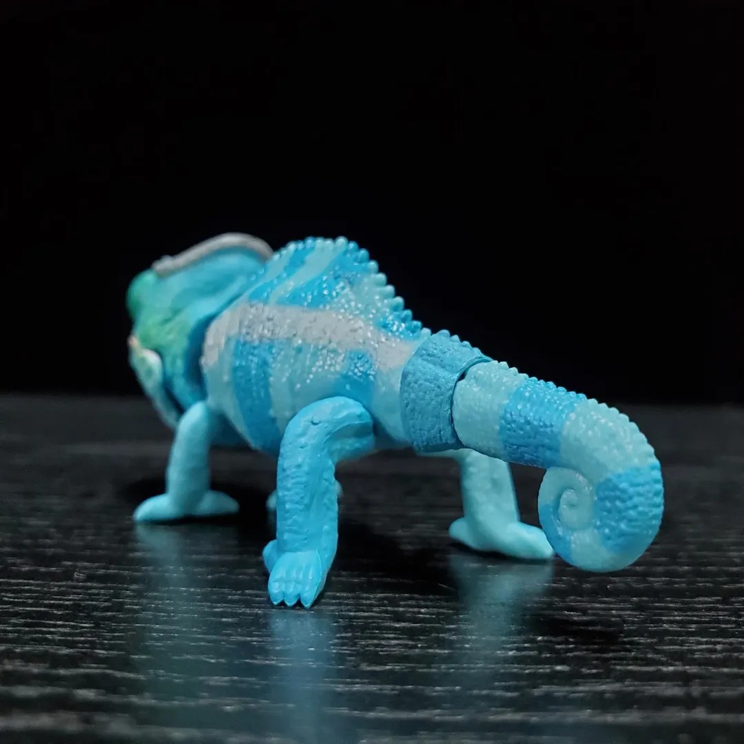 Giocattoli in Capsule Original - Model Kit Lizard recensione e prezzo