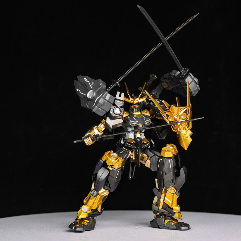 HG 1/144 Bellissimo Kit Modell - Model Kit Tristan recensione e prezzo